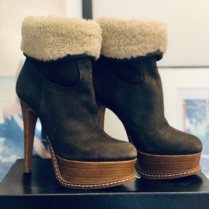 Vintage high heeled boots